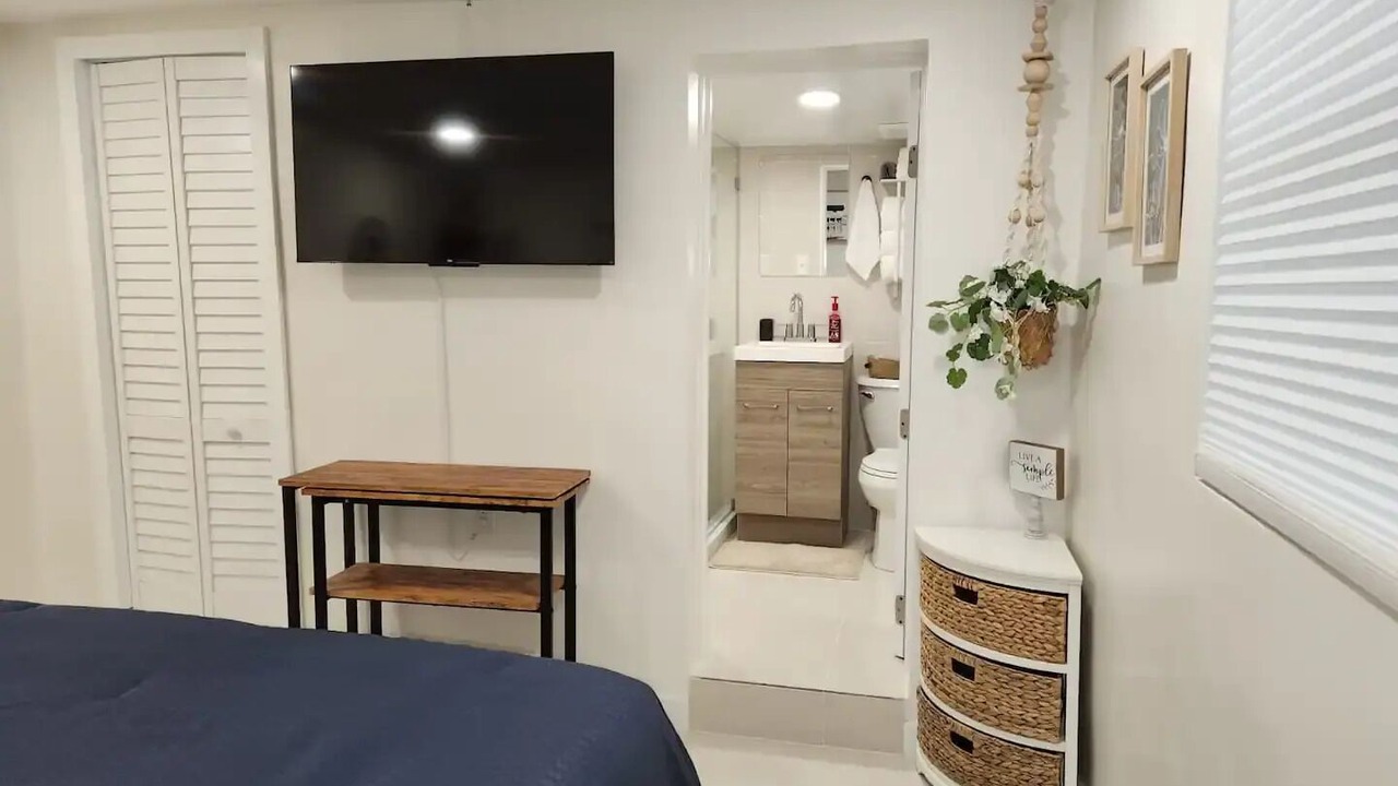 Photo of Bedroom in Allapattah