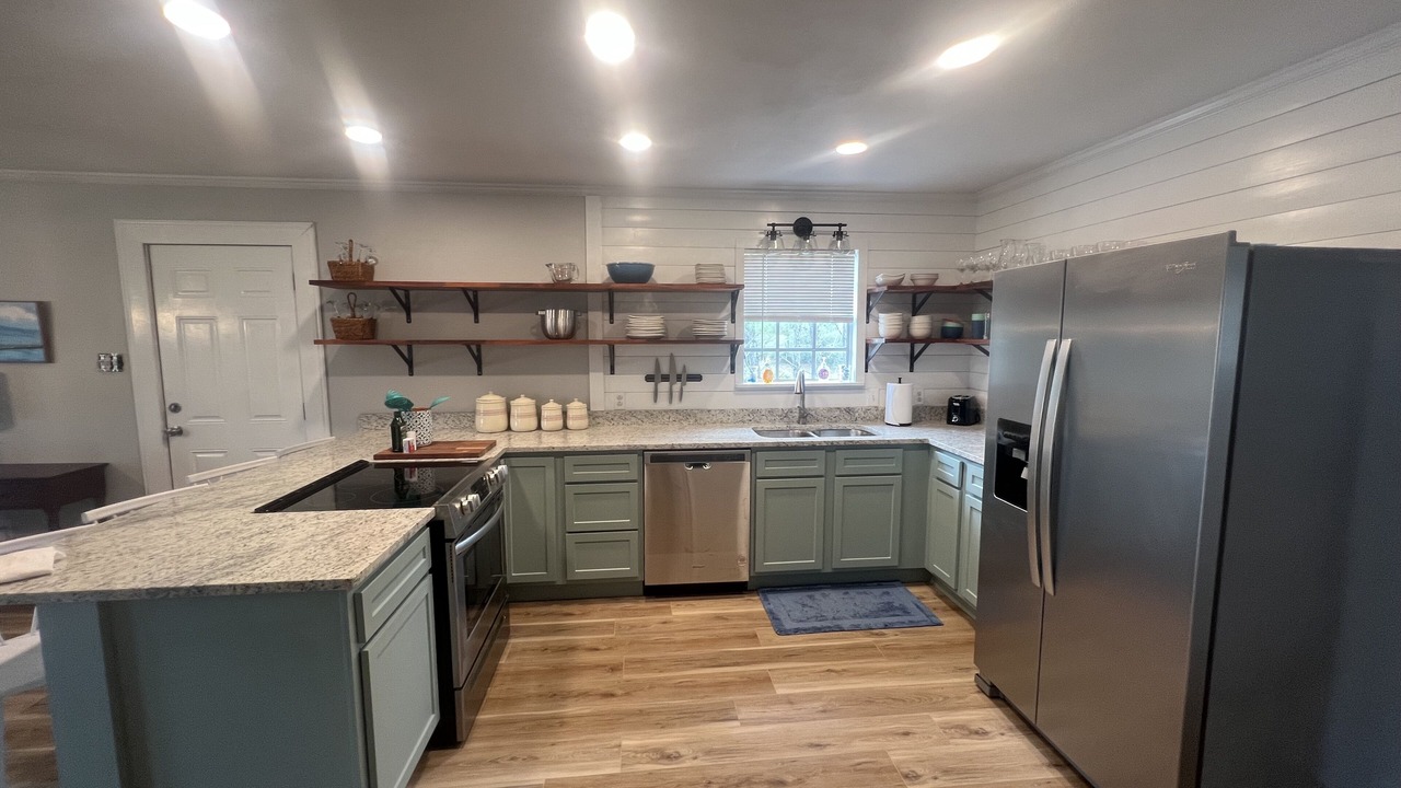 Photo of Kitchen in Surf Side Shores