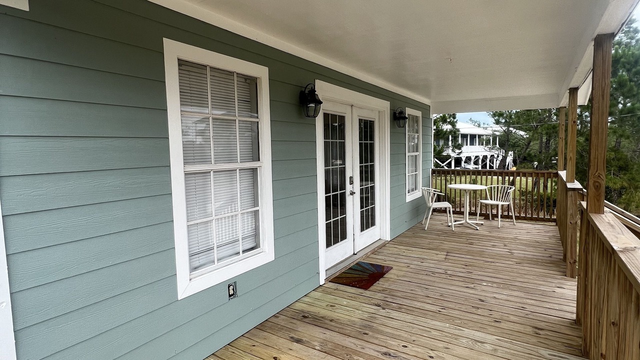 Photo of Patio Balcony in Surf Side Shores