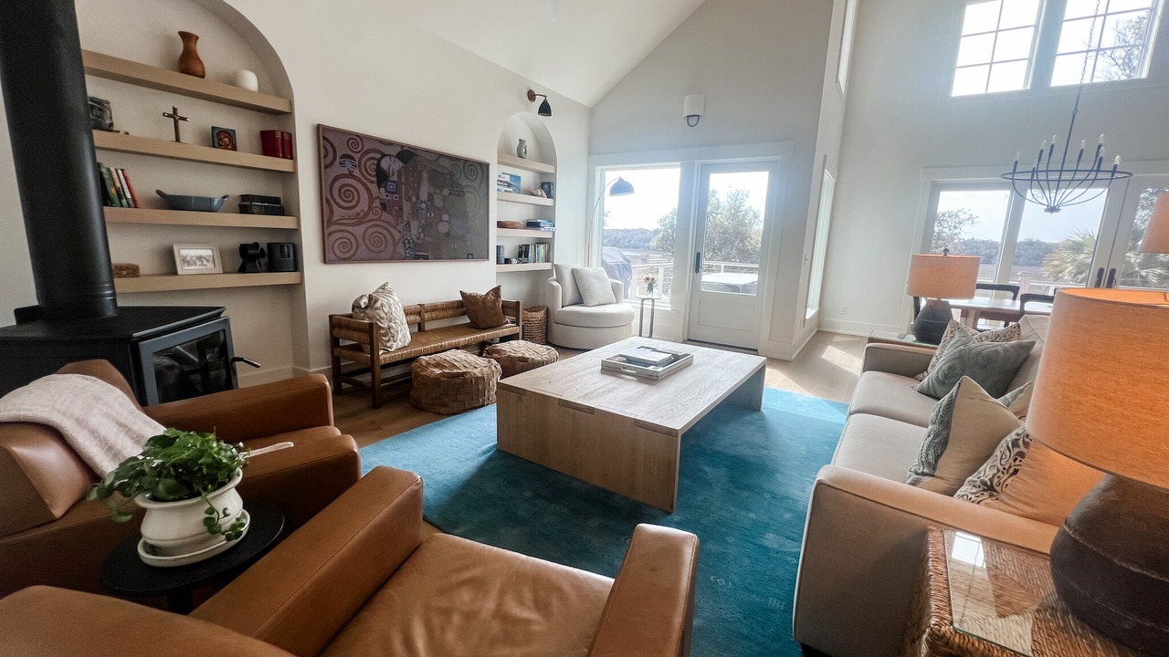 Photo of Livingroom in Middle Island Plantation