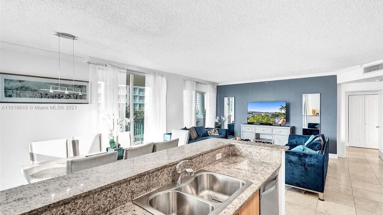 Photo of Others in Sunny Isles Beach