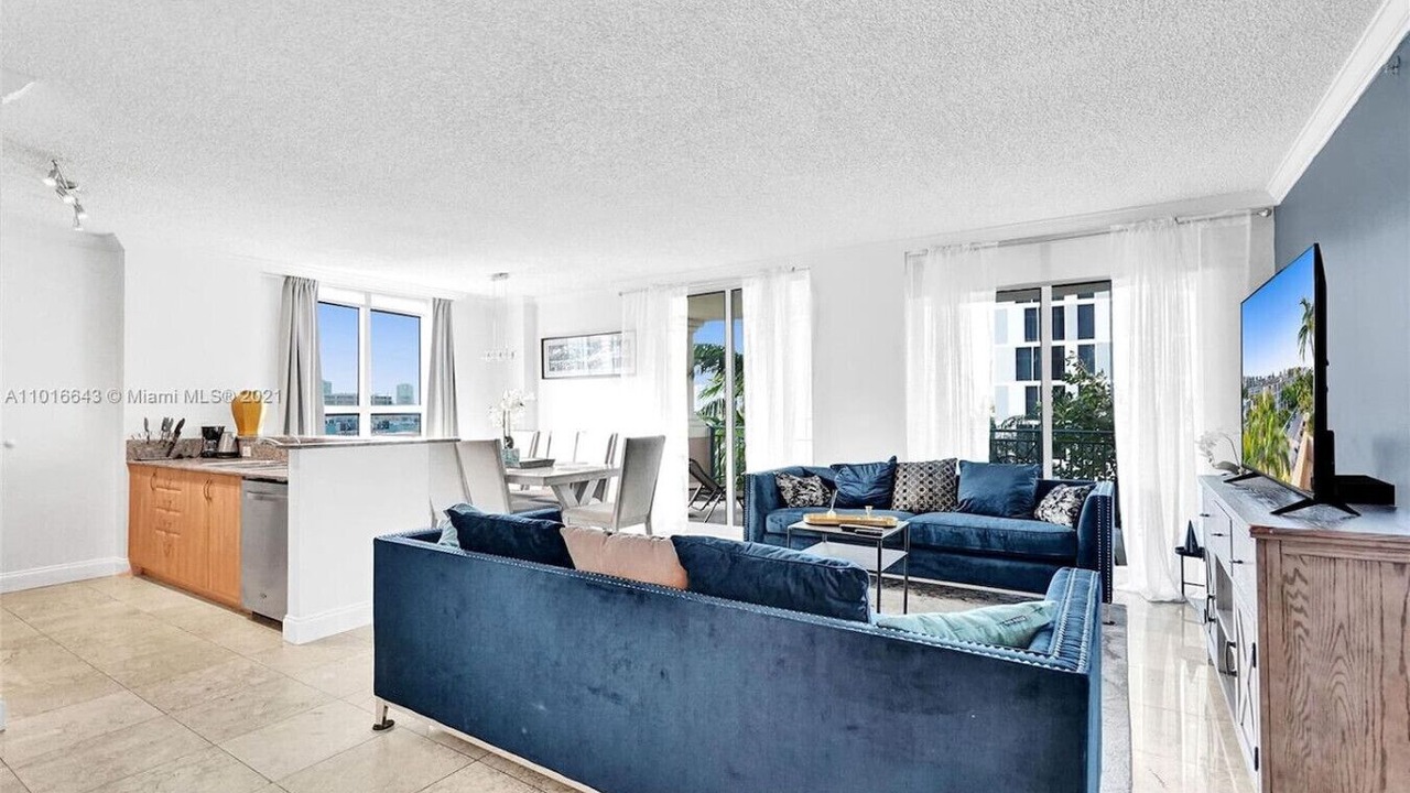 Photo of Livingroom in Sunny Isles Beach