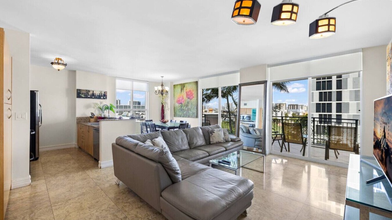 Photo of Livingroom in Sunny Isles Beach