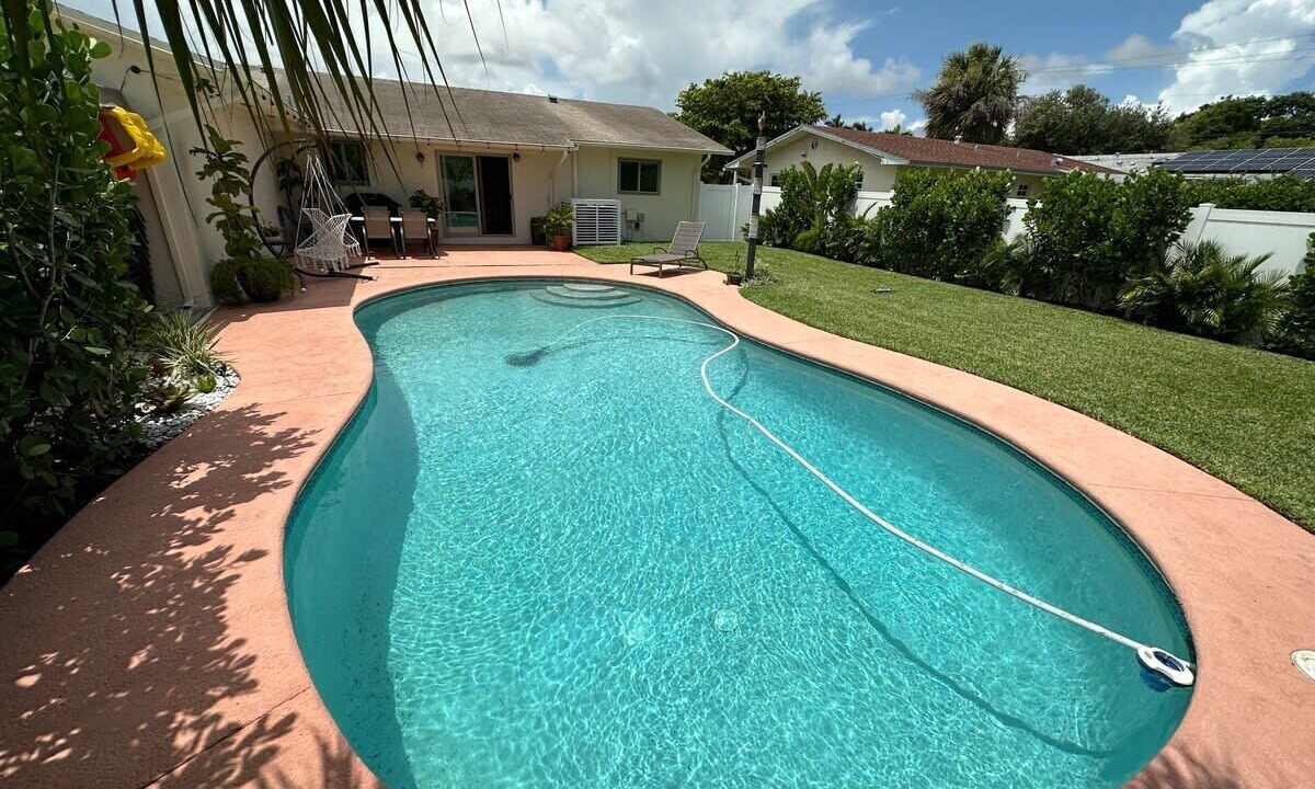 Photo of Outdoor in Melaleuca Gardens