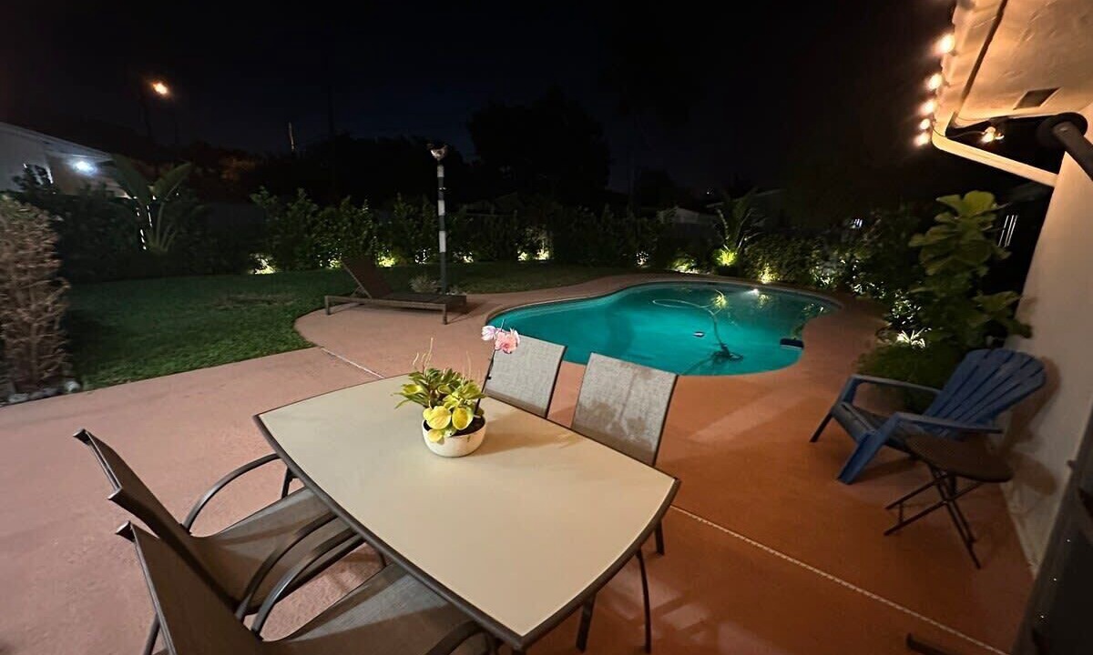 Photo of Outdoor in Melaleuca Gardens