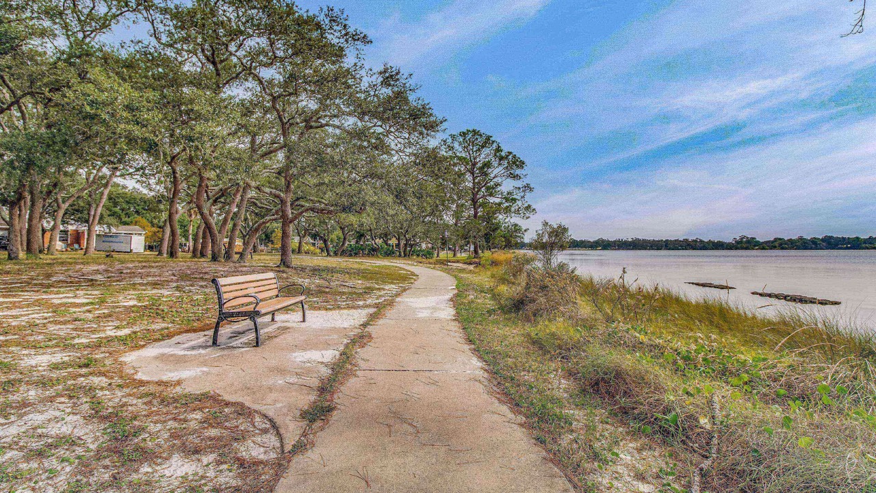 Photo of Others in Navy Point