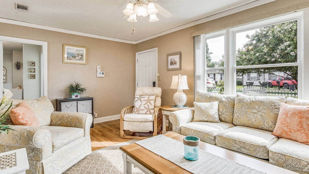 Photo of Bedroom in Navy Point
