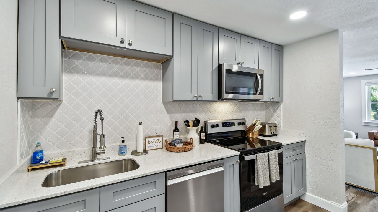 Photo of Kitchen in Ormond Ocean Gard
