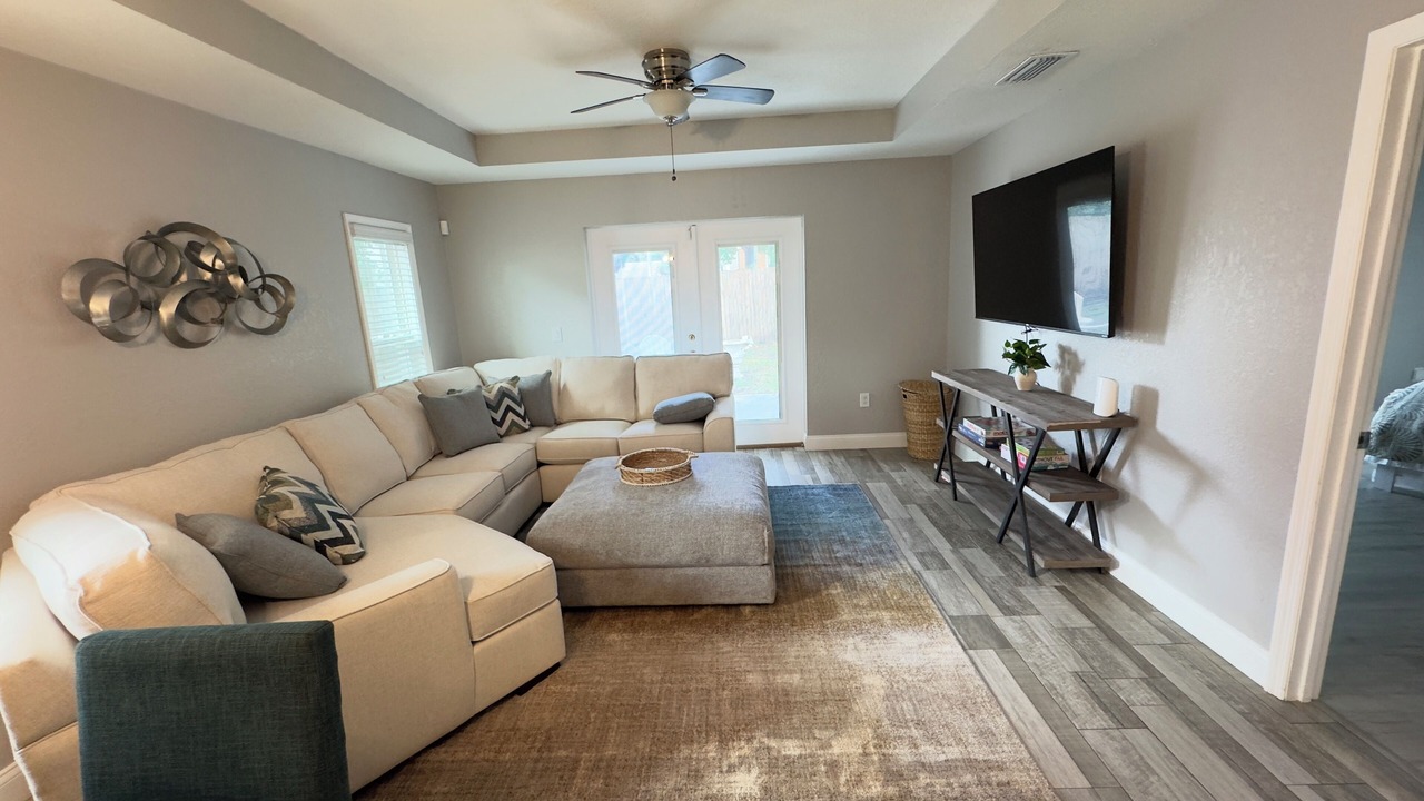 Photo of Livingroom in Winter Haven
