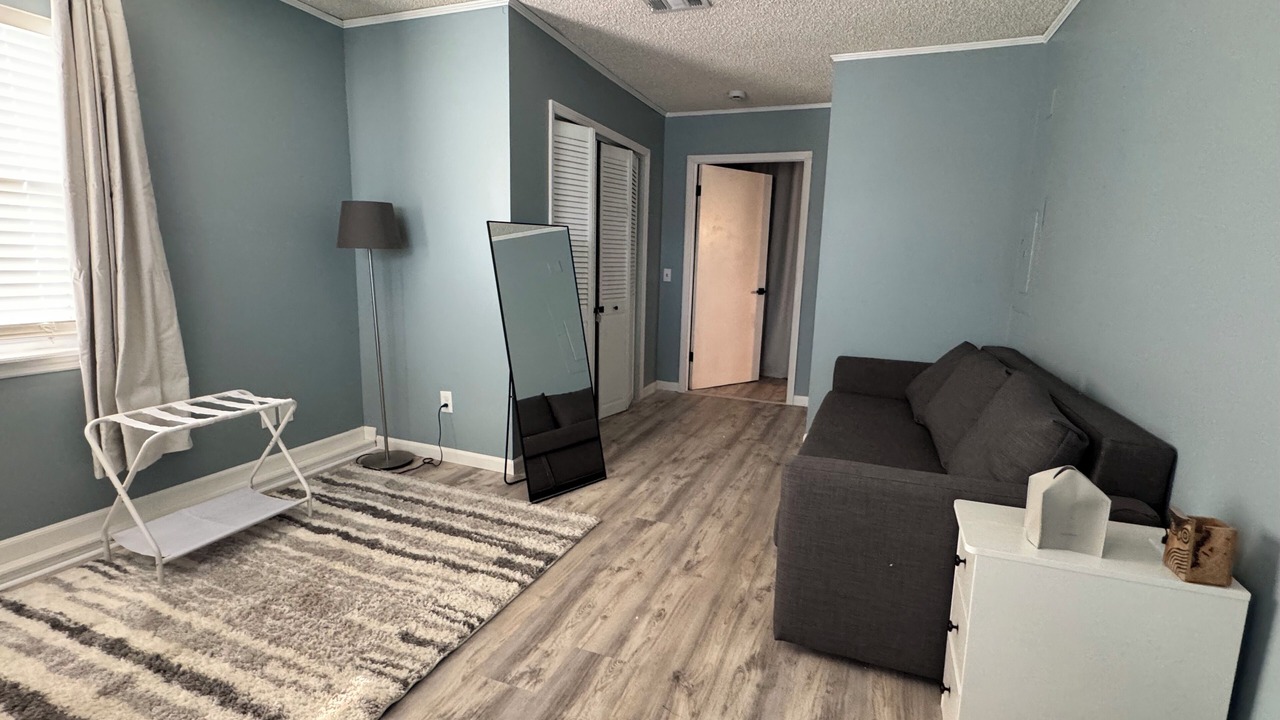 Photo of Livingroom in Jacksonville Beach