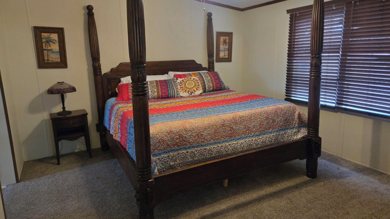 Photo of Bedroom in Lake City
