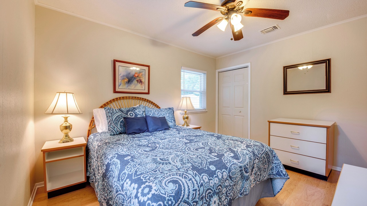 Photo of Bedroom in Magnolia Bluffs