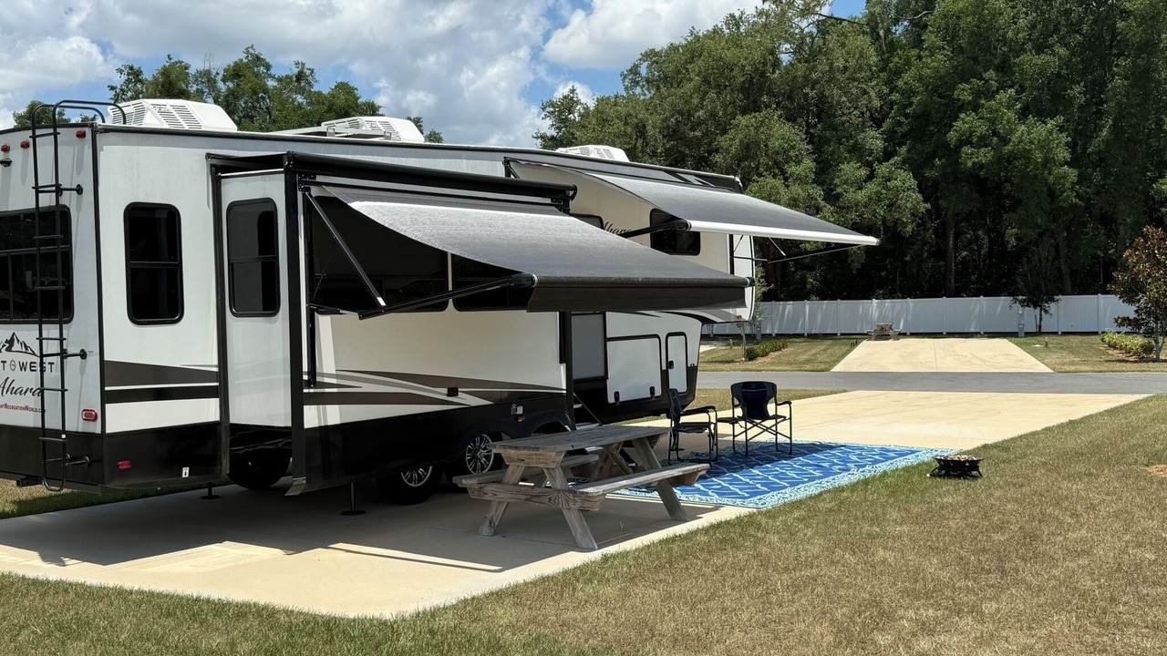 Photo of Outdoor in Fellowship