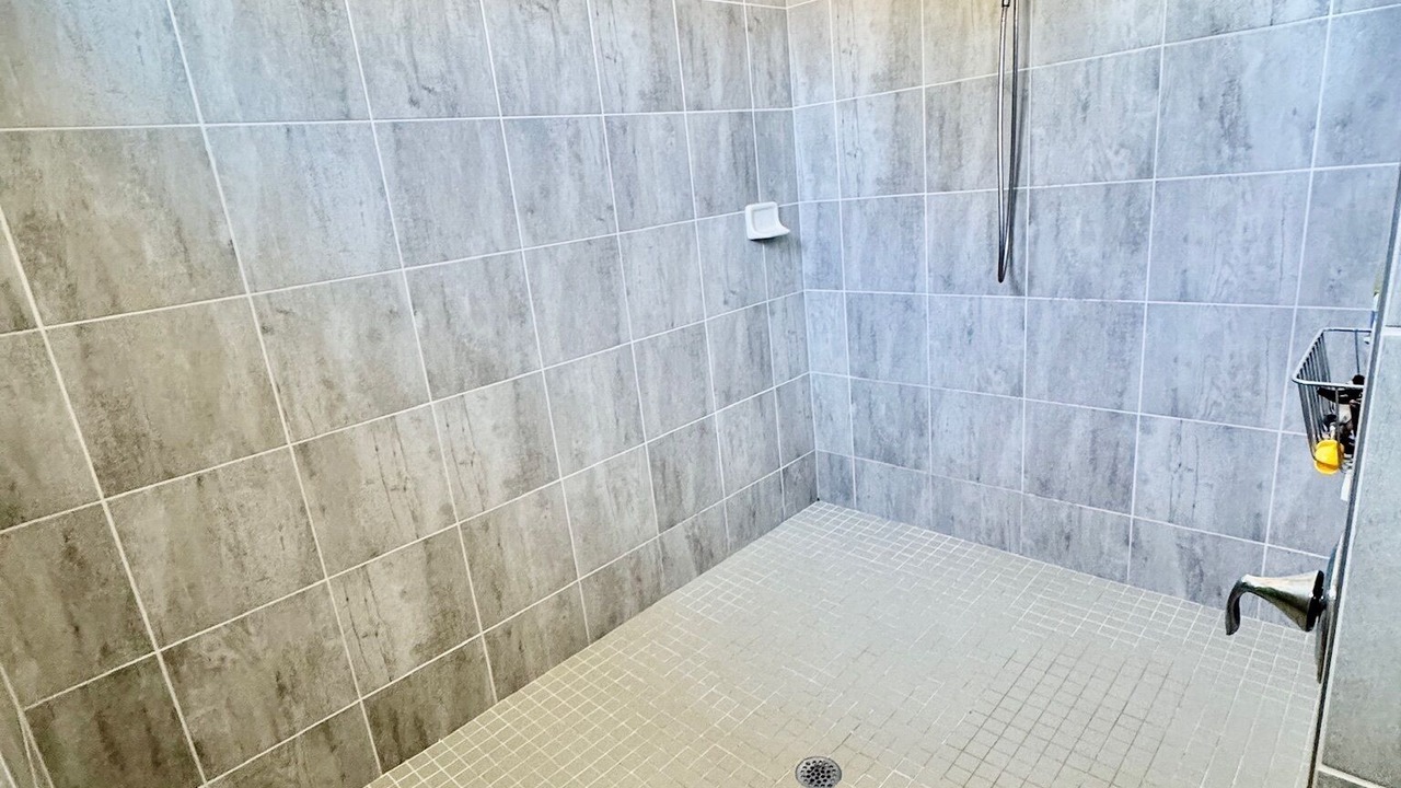 Photo of Bathroom in Gateway