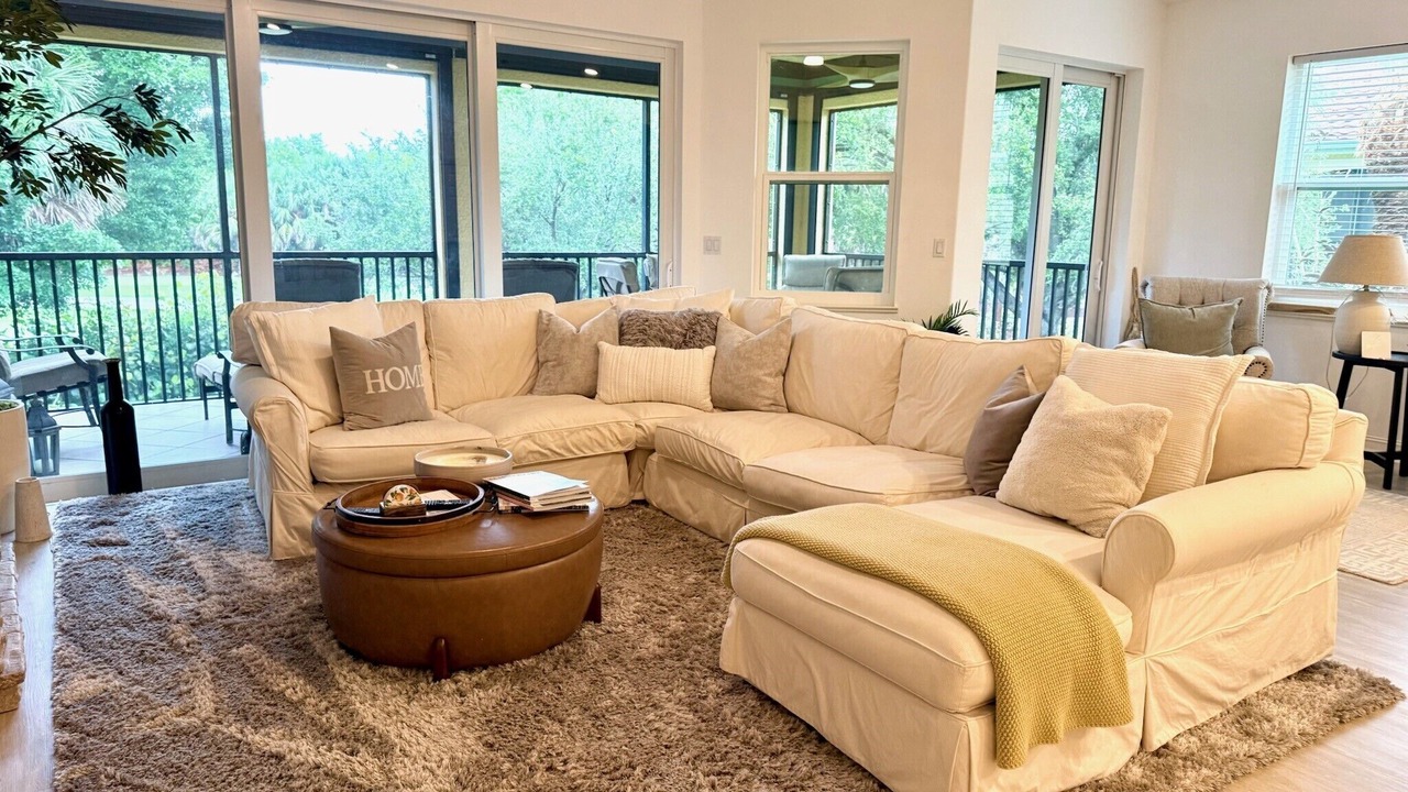 Photo of Livingroom in Hammock Bay