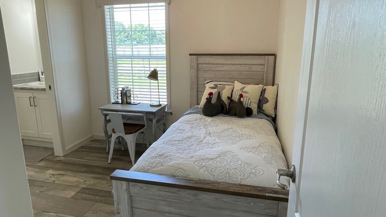 Photo of Bedroom in Reddick