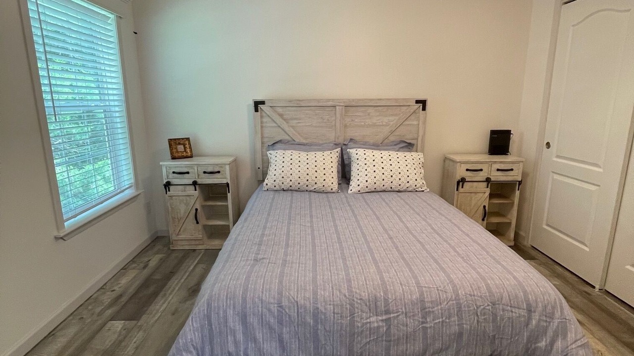 Photo of Bedroom in Reddick