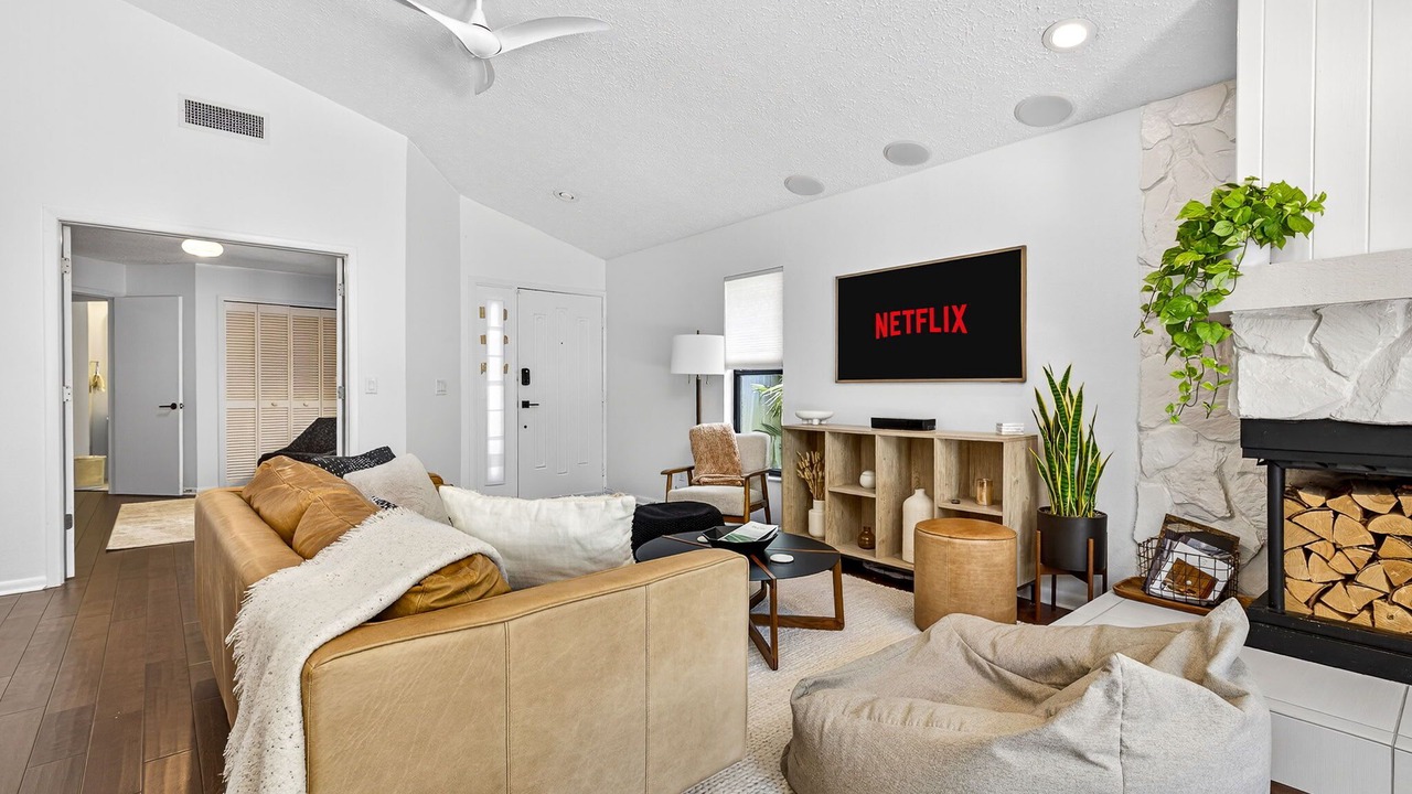 Photo of Livingroom in Greater Northdale