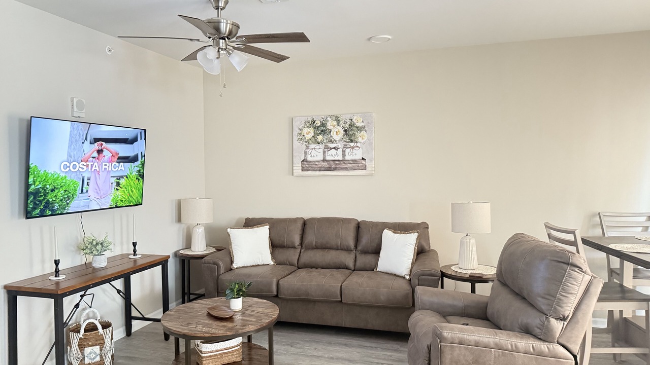 Photo of Livingroom in Huntsville