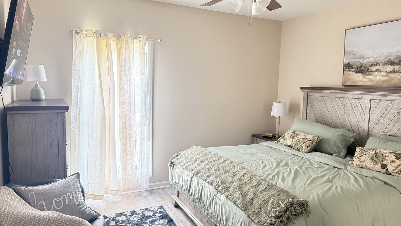 Photo of Bedroom in Huntsville