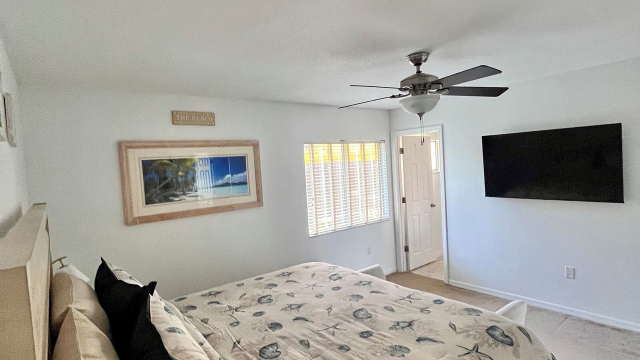 Photo of Bedroom in Trailer Estates