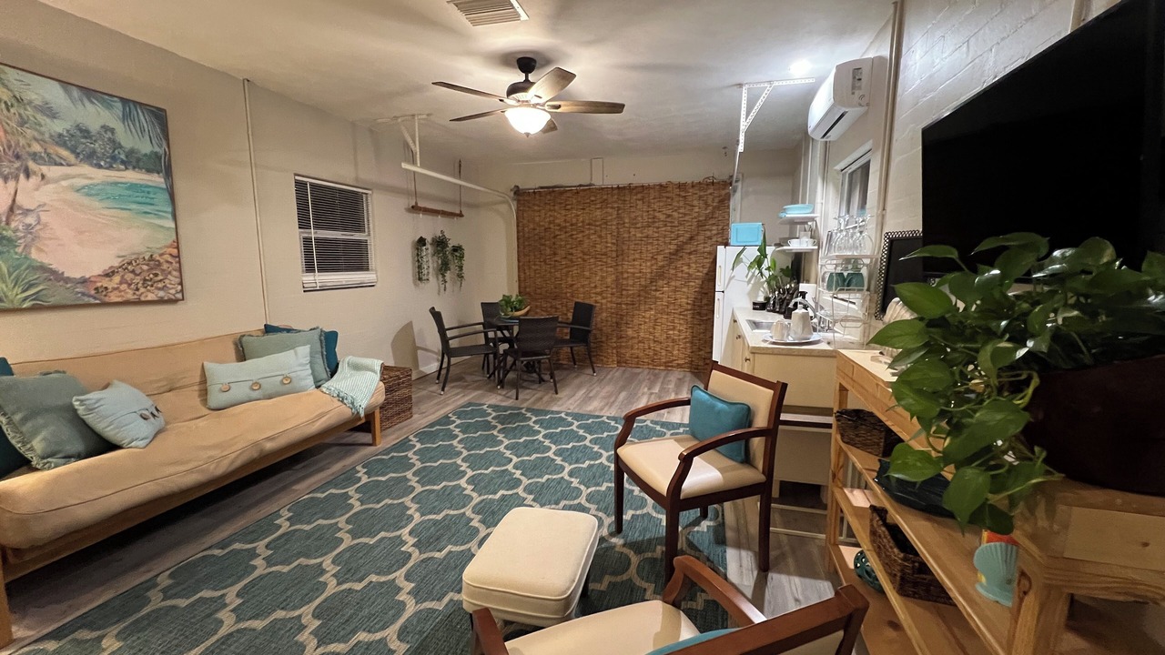 Photo of Livingroom in South Daytona