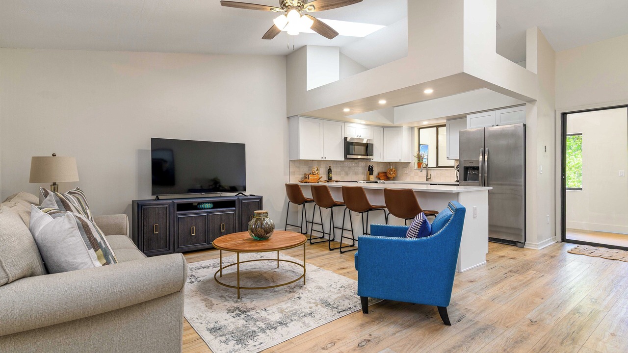 Photo of Livingroom in Palm Harbor