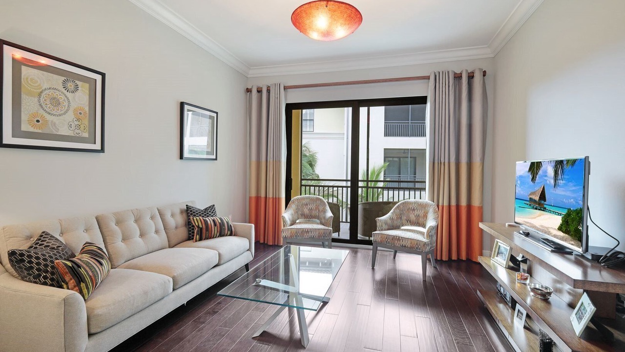 Photo of Livingroom in North Naples