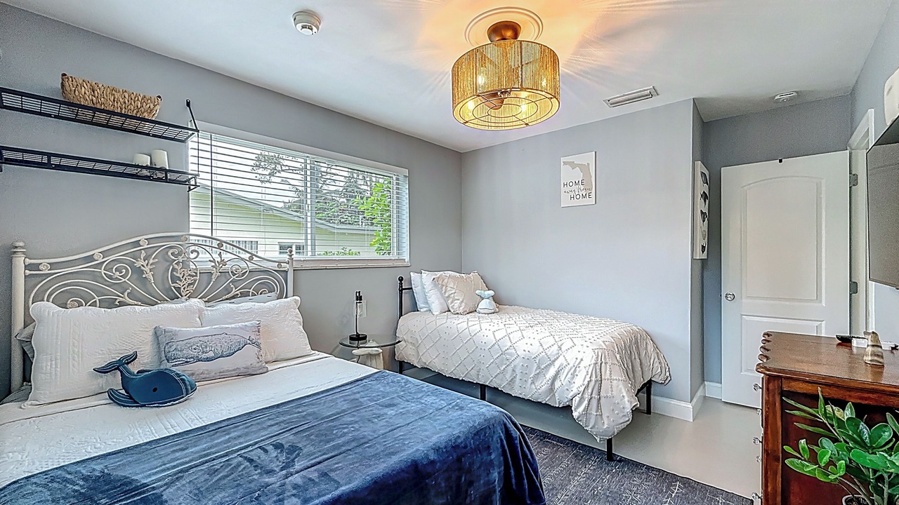 Photo of Bedroom in Riverland Village