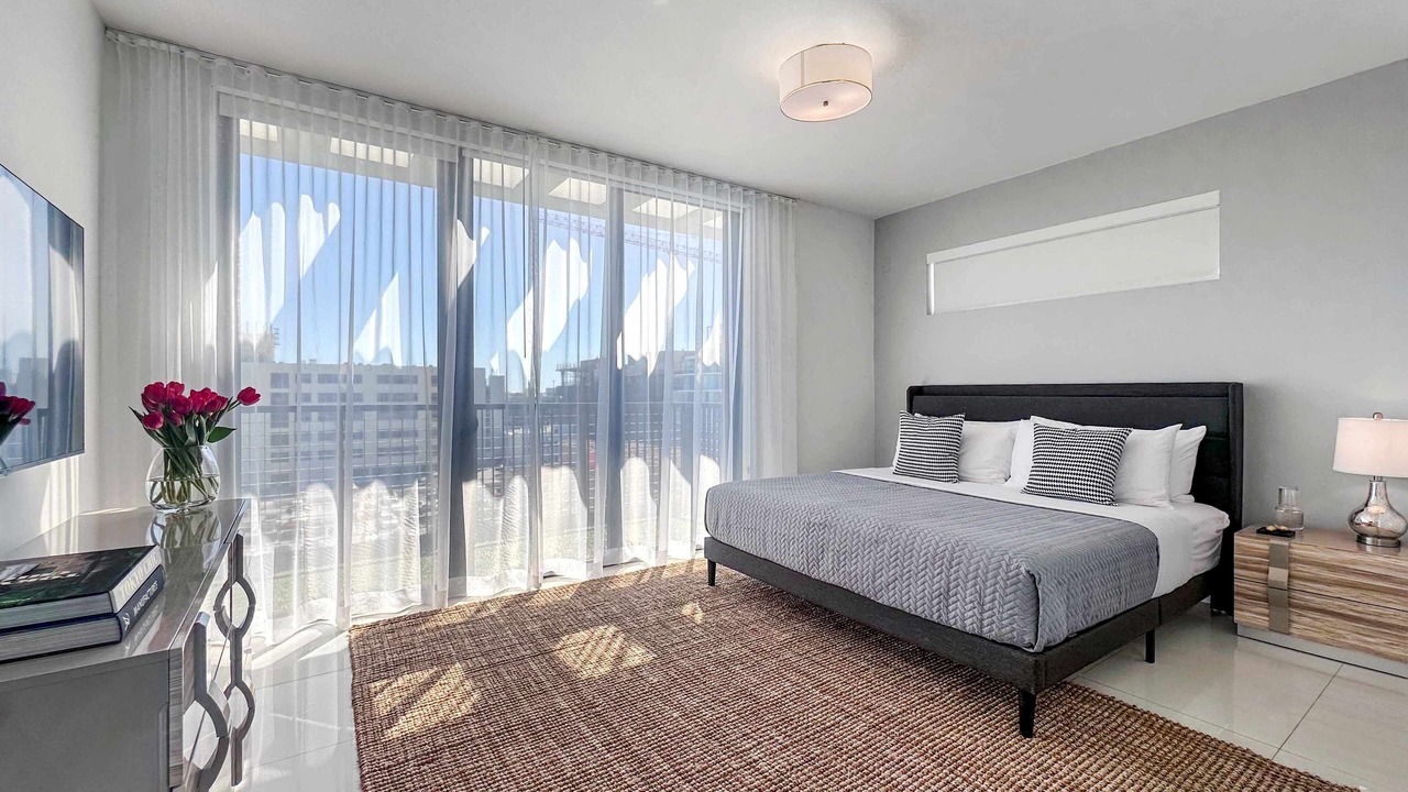 Photo of Bedroom in Bay Harbor Islands