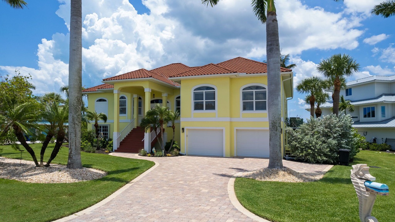 Photo of Outdoor in Beachview Country Club Estates