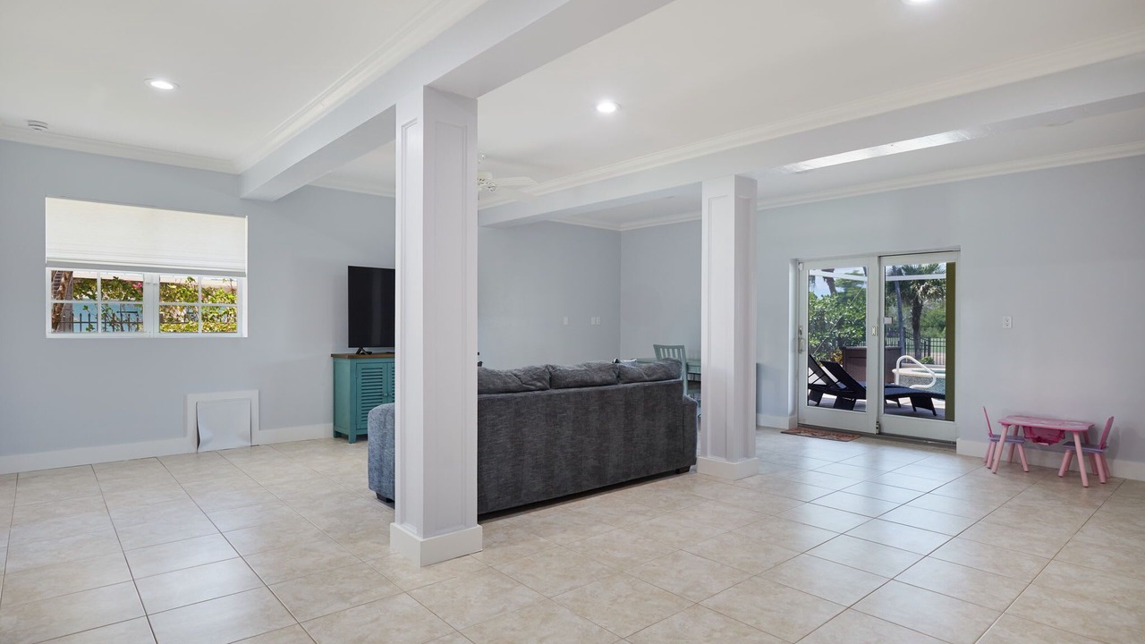 Photo of Outdoor in Beachview Country Club Estates
