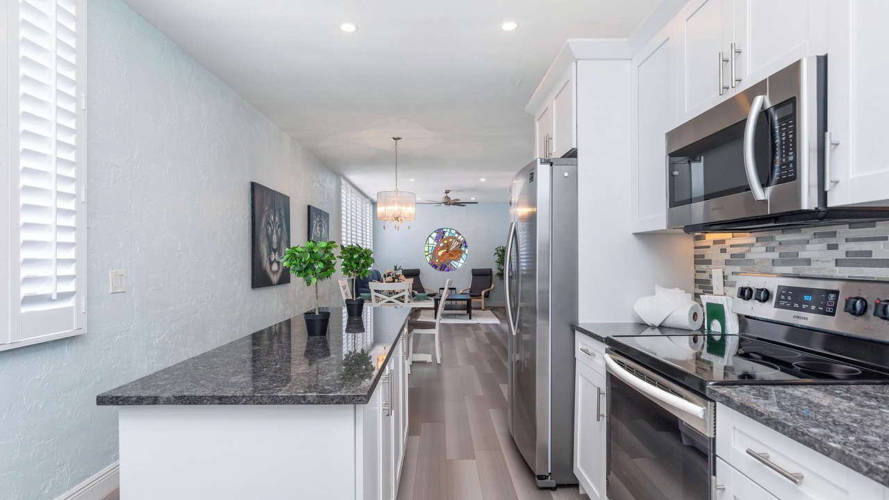 Photo of Kitchen in Pineapple Grove Arts District