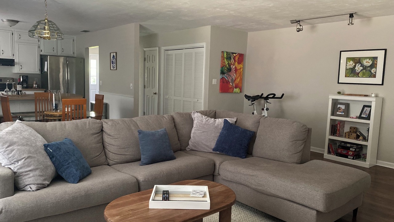 Photo of Livingroom in Woodland Drives