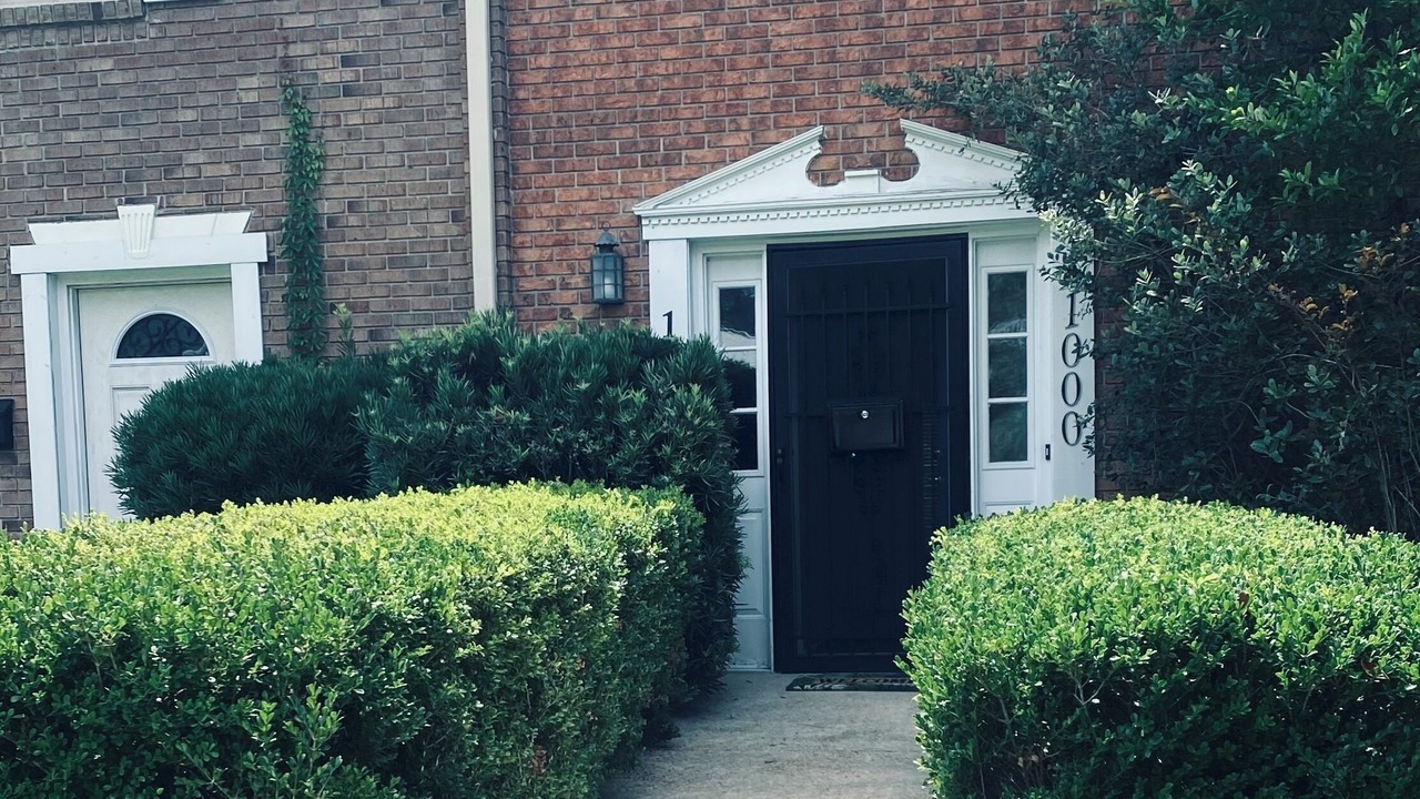 Photo of Outdoor in Woodland Drives