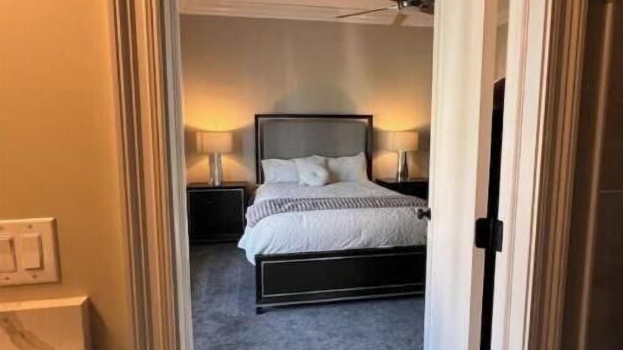 Photo of Bedroom in Upper Grand Lagoon