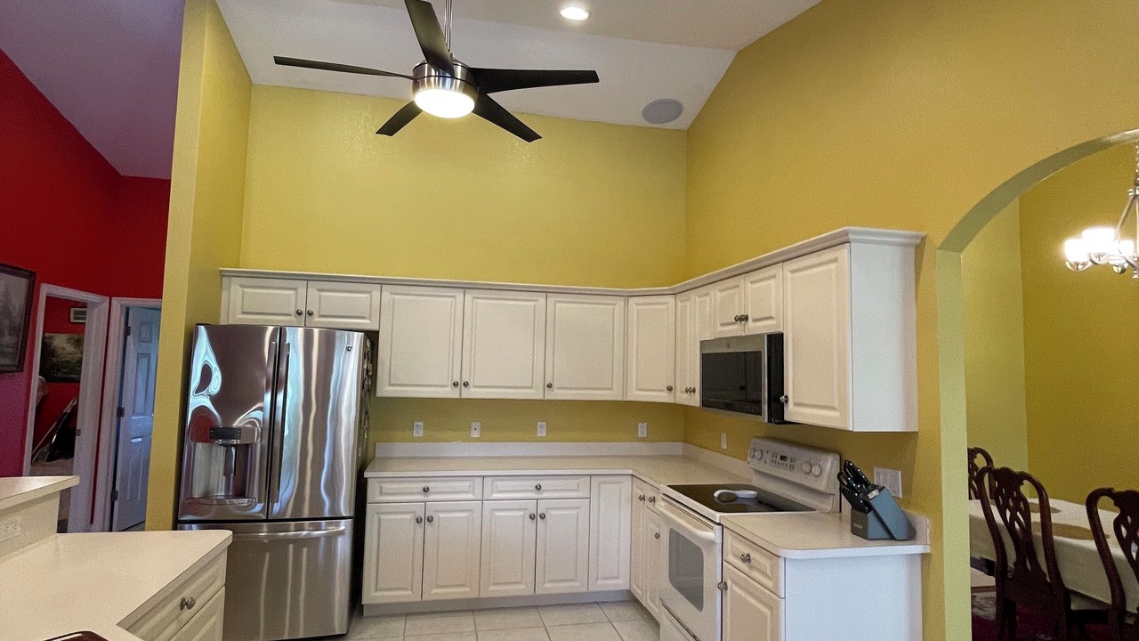 Photo of Kitchen in Eisenhower
