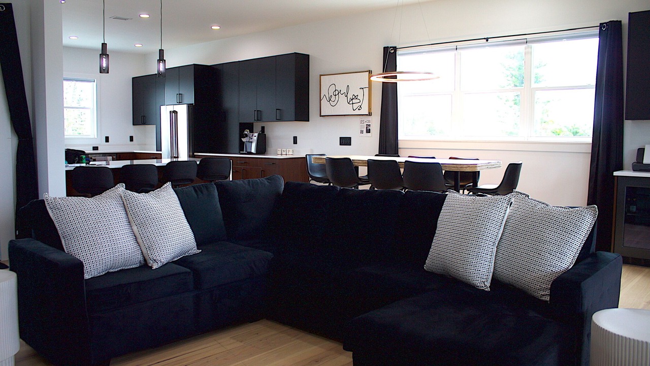 Photo of Livingroom in Redington Beach