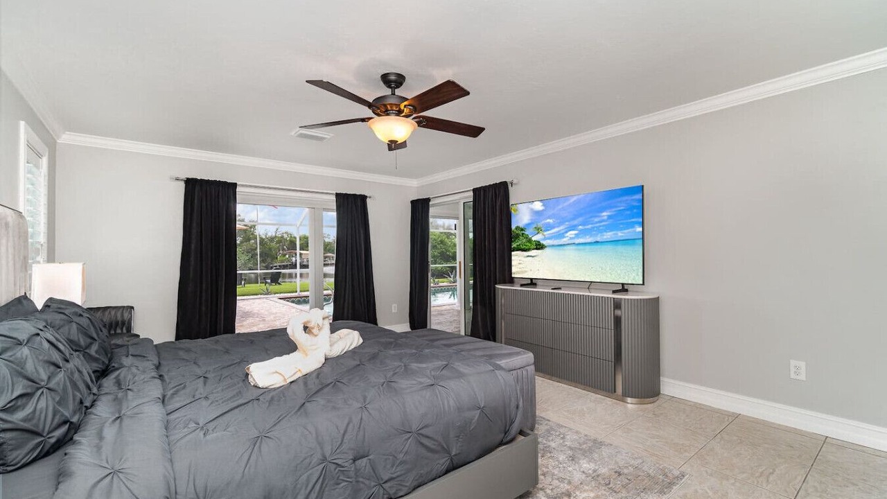 Photo of Bedroom in Lochmoor Waterway Estates