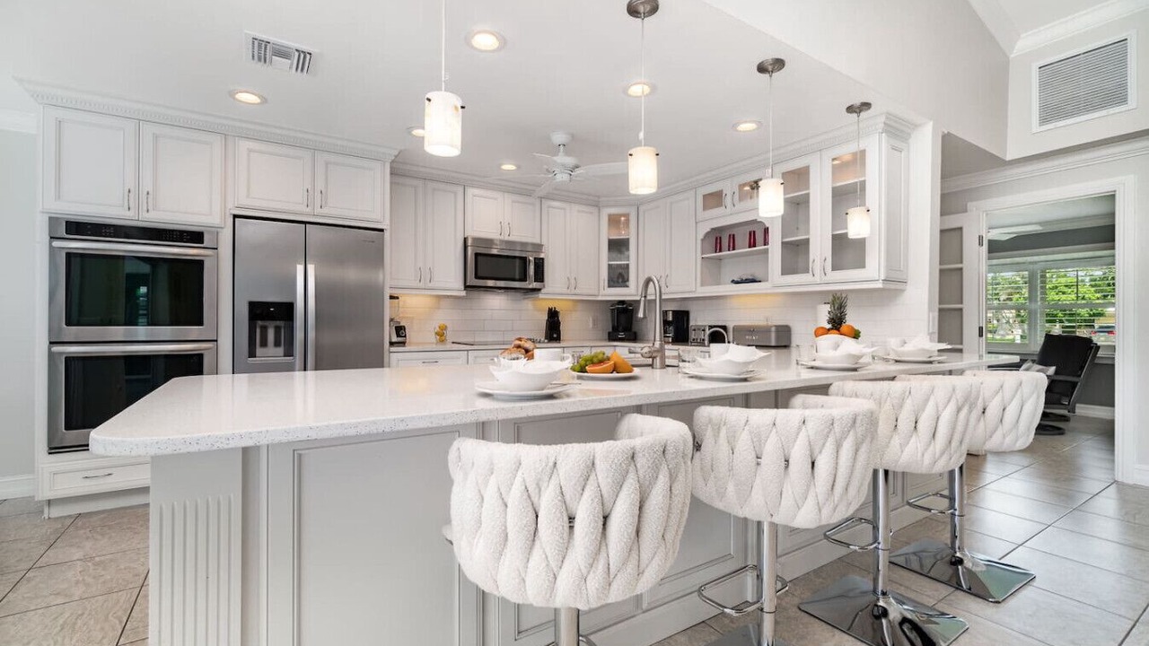 Photo of Kitchen in Lochmoor Waterway Estates