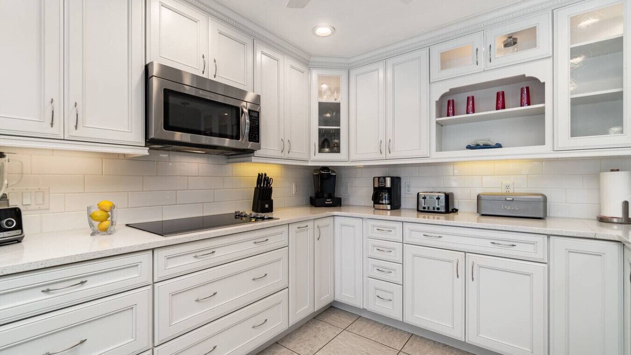 Photo of Kitchen in Lochmoor Waterway Estates