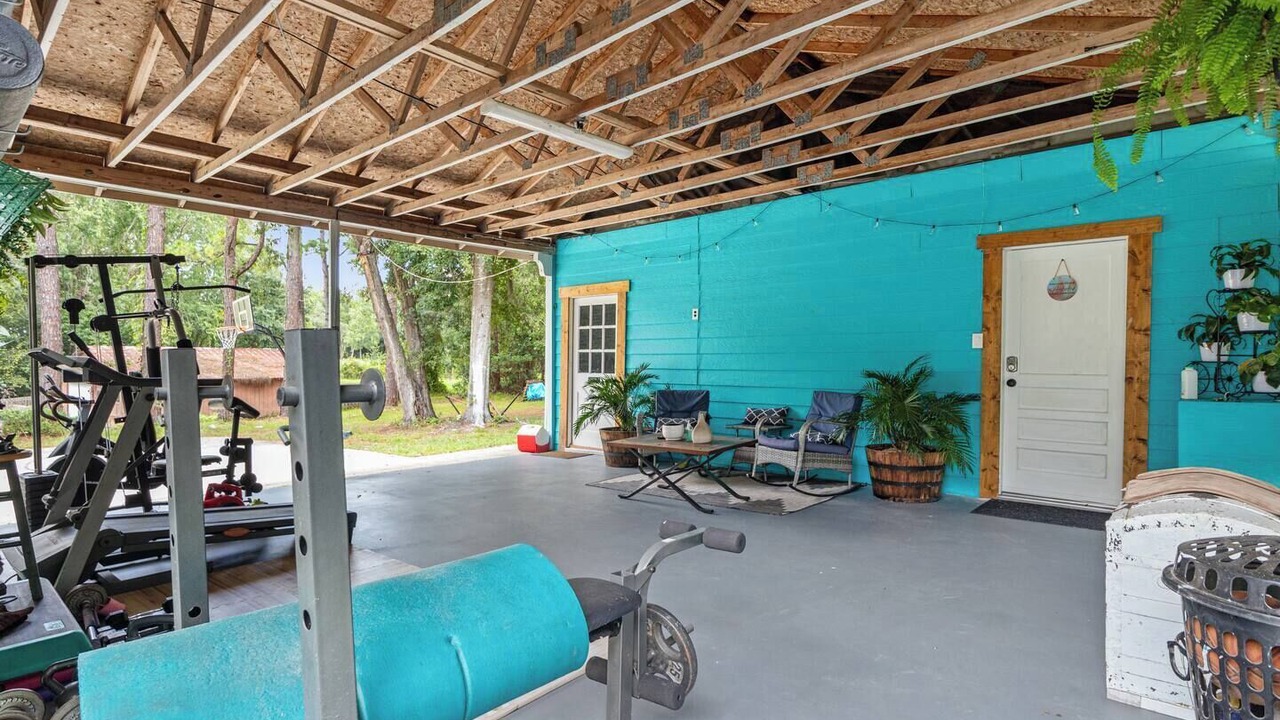 Photo of Patio Balcony in Doctors Inlet