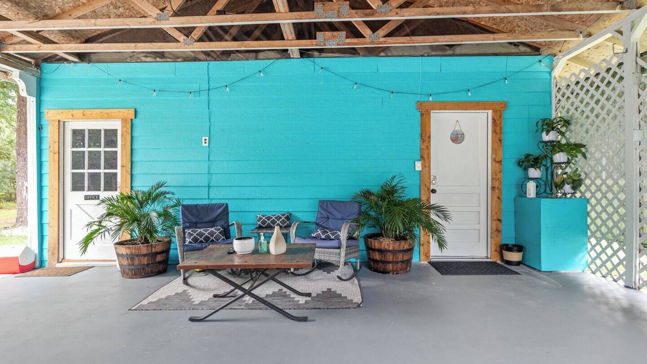 Photo of Patio Balcony in Doctors Inlet