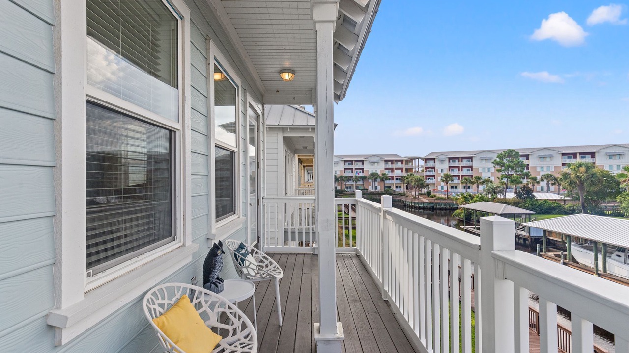 Photo of Patio Balcony in Waterside Village