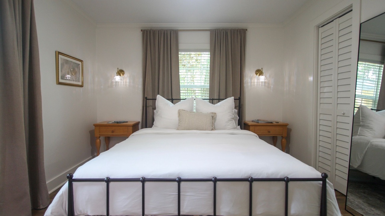 Photo of Bedroom in Old Town