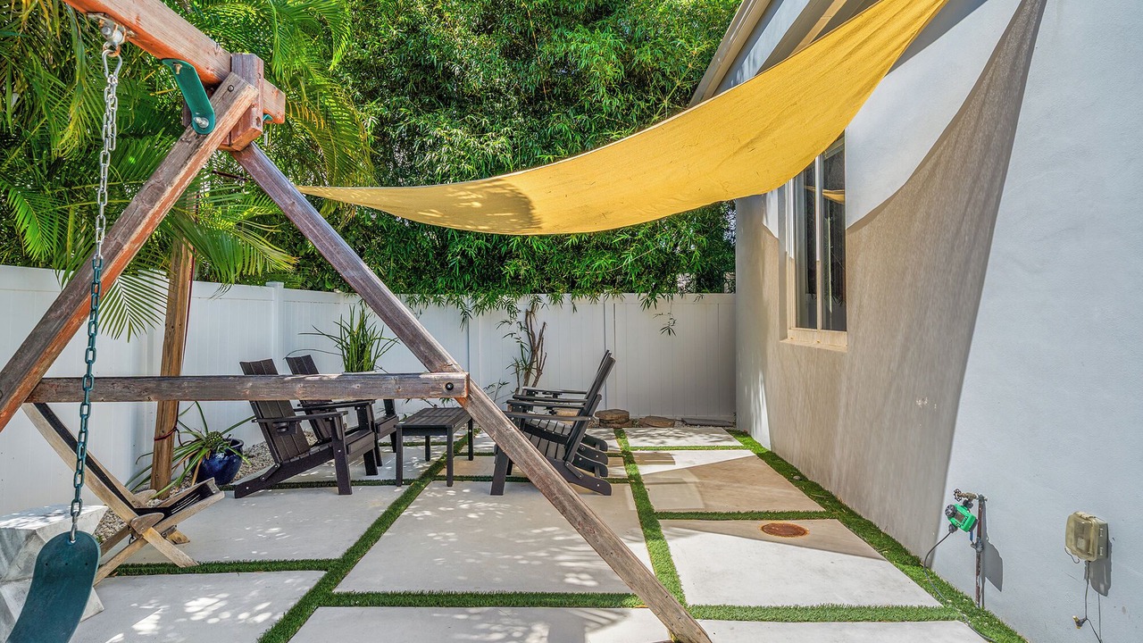 Photo of Patio Balcony in Poinsettia Heights