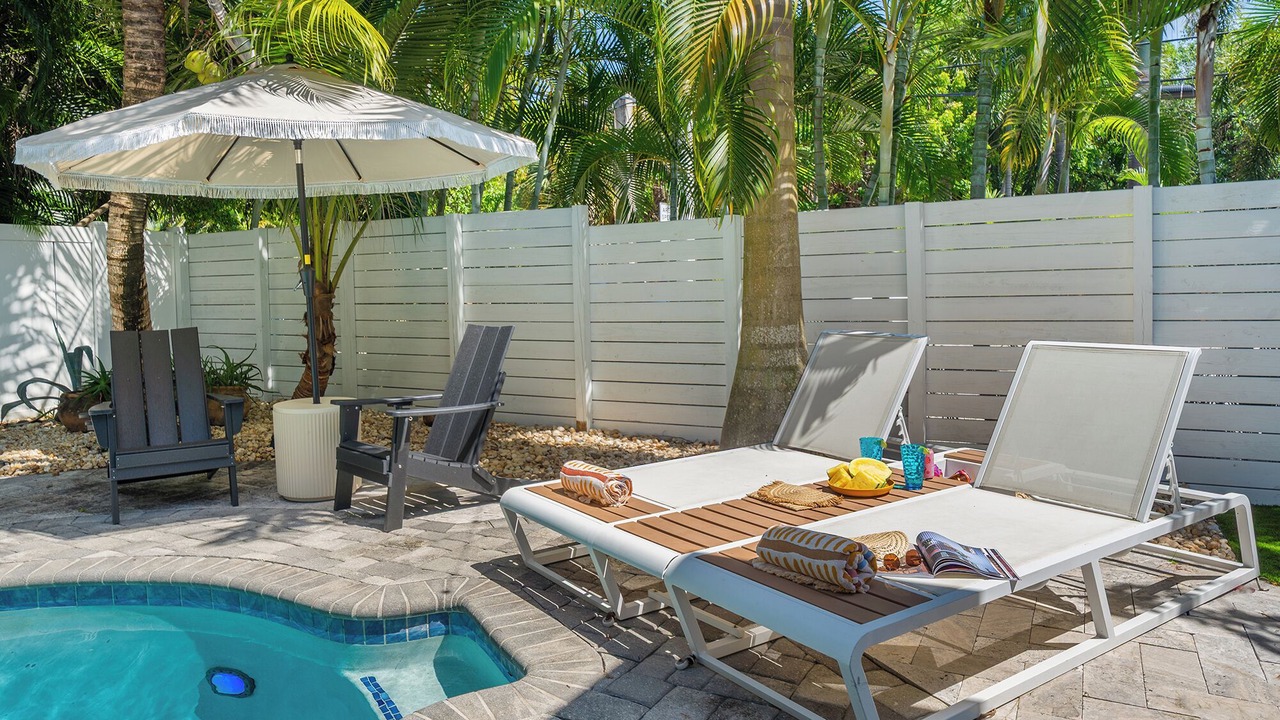 Photo of Outdoor in Poinsettia Heights