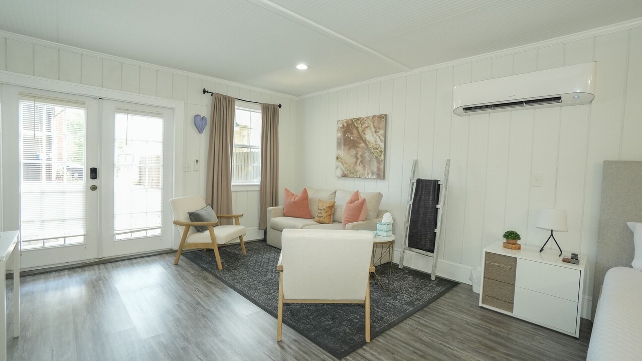 Photo of Livingroom in South Seminole Heights
