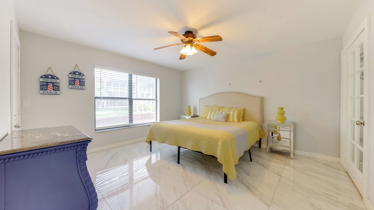 Photo of Bathroom in Island Estates