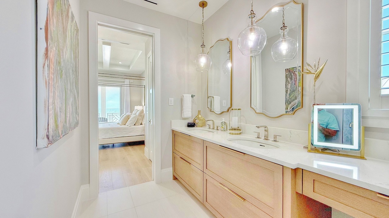 Photo of Bathroom in Fort Myers Beach